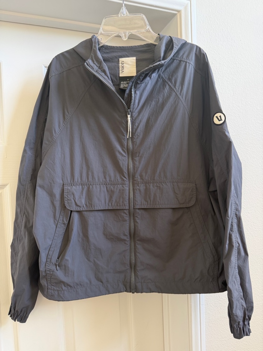 Vuori Dark Gray Hooded Windbreaker Jacket-EUC